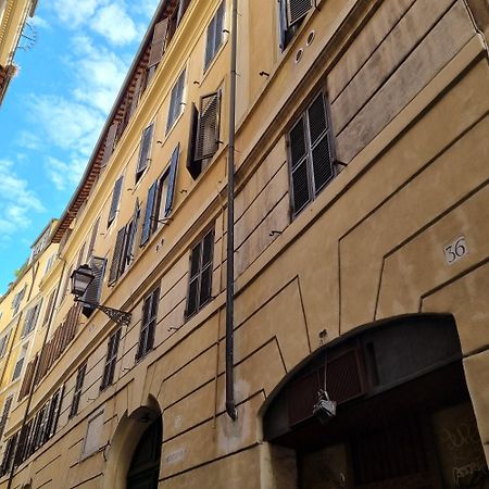 Casa Nicoletta Apartment โรม ภายนอก รูปภาพ
